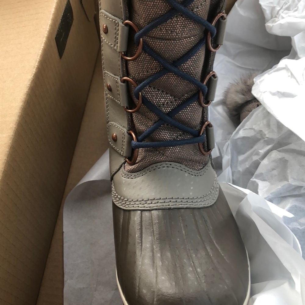 Tofino ll Sorel waterproof boot kettle / dusk NIB - Picture 4 of 7
